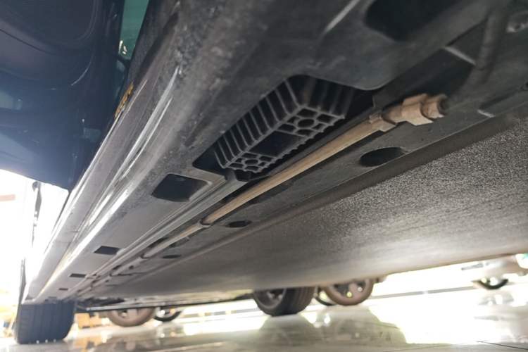 Used Xiaomi Auto SU7 Ultra 2025 Ultra Model Left Side Sill