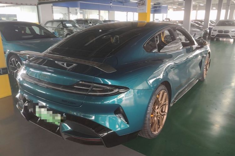 Used Xiaomi Auto SU7 Ultra 2025 Ultra Model Rear Right 45 Deg
