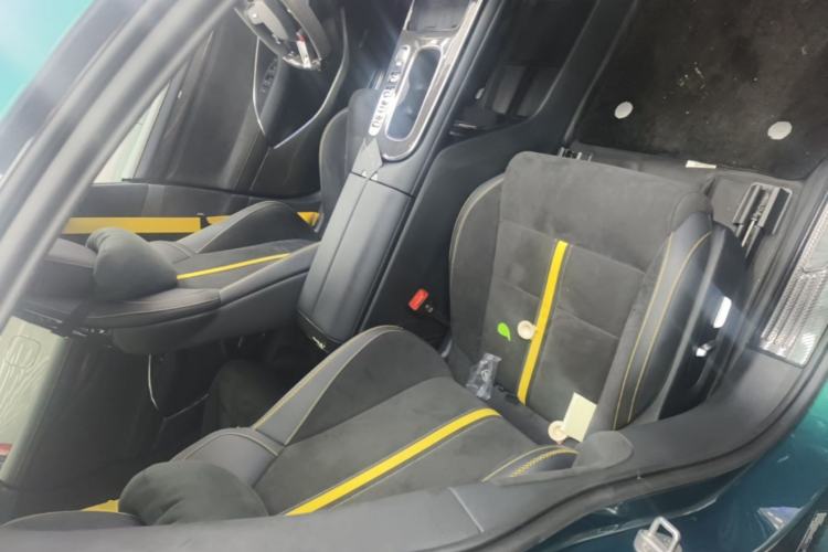 Used Xiaomi Auto SU7 Ultra 2025 Ultra Model Right Front Seat