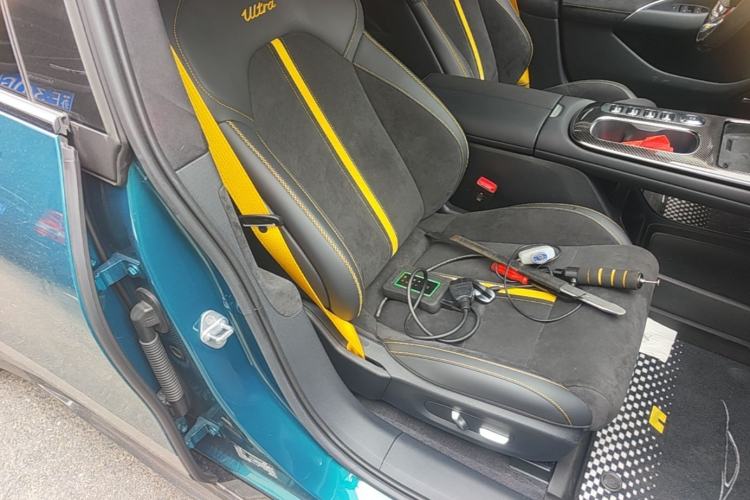 Used Xiaomi Auto SU7 Ultra 2025 Ultra Model Right Front Seat