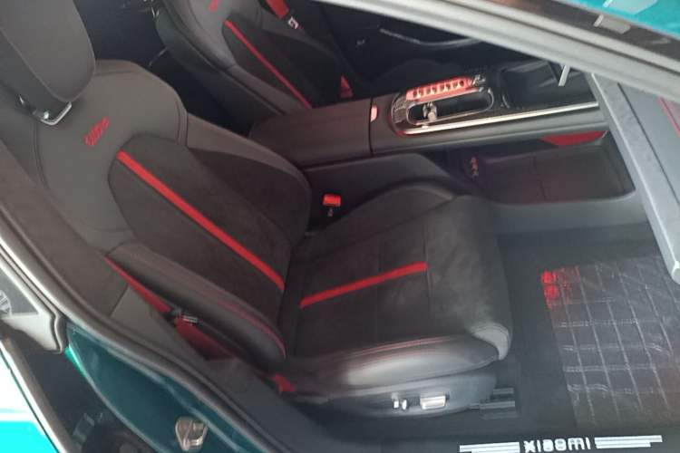 Used Xiaomi Auto SU7 Ultra 2025 Ultra Model Right Front Seat