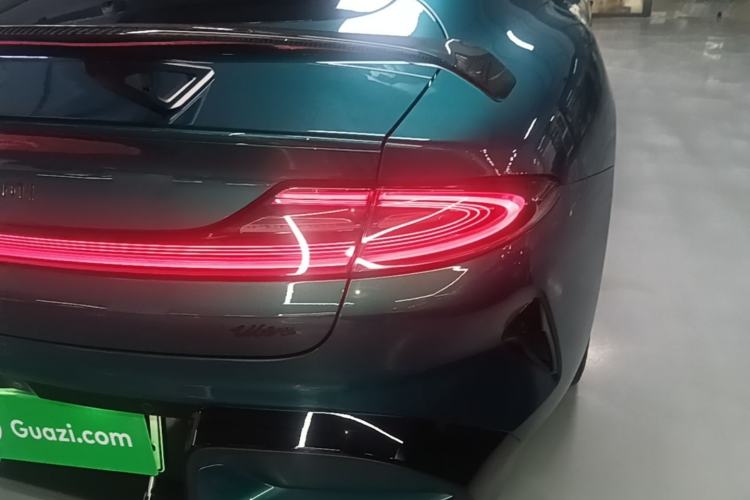 Used Xiaomi Auto SU7 Ultra 2025 Ultra Model Right Rear Taillight