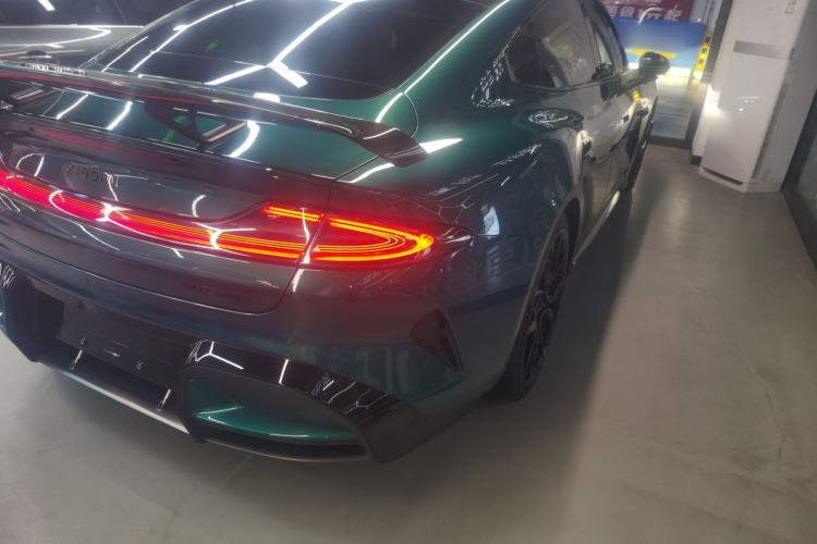 Used Xiaomi Auto SU7 Ultra 2025 Ultra Model Right Rear Taillight