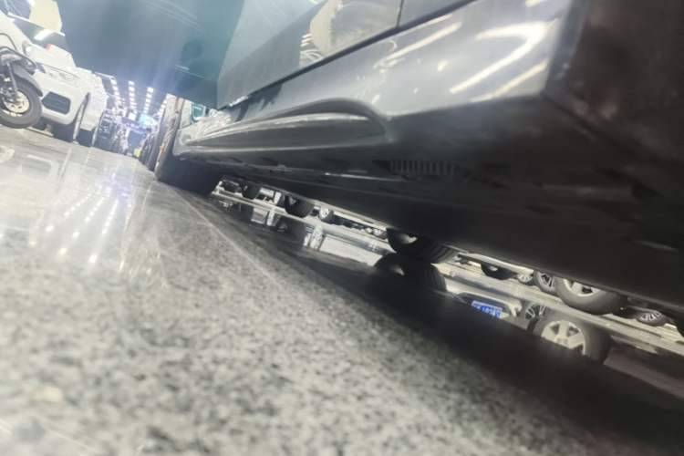 Used Xiaomi Auto SU7 Ultra 2025 Ultra Model Right Side Sill