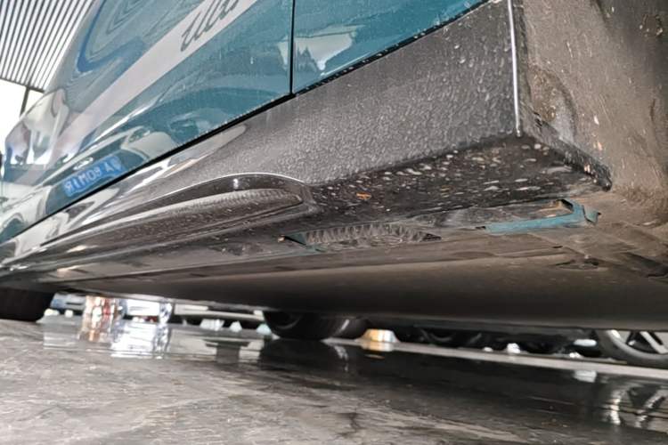 Used Xiaomi Auto SU7 Ultra 2025 Ultra Model Right Side Sill