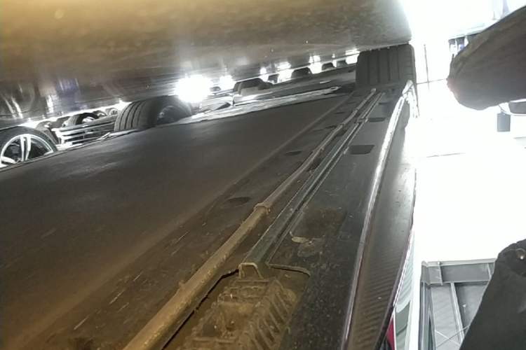 Used Xiaomi Auto SU7 Ultra 2025 Ultra Model Right Side Sill