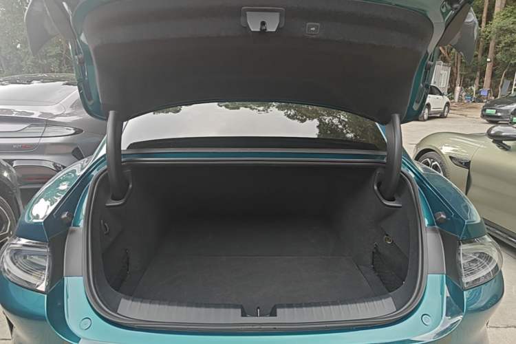 Used Xiaomi Auto SU7 Ultra 2025 Ultra Model Trunk