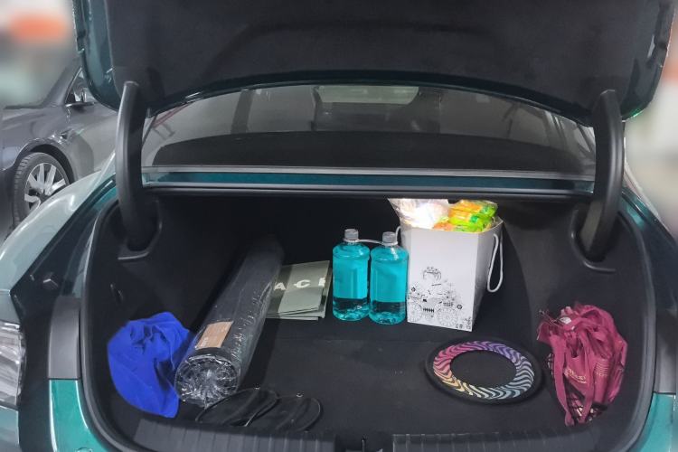 Used Xiaomi Auto SU7 Ultra 2025 Ultra Model Trunk