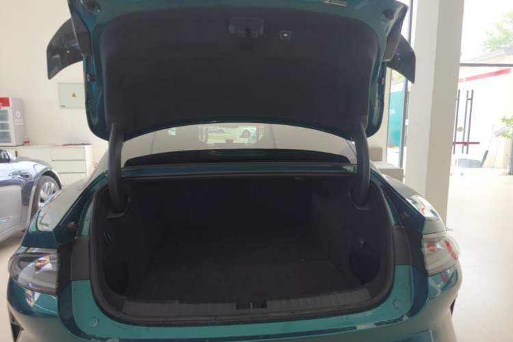 Used Xiaomi Auto SU7 Ultra 2025 Ultra Model Trunk