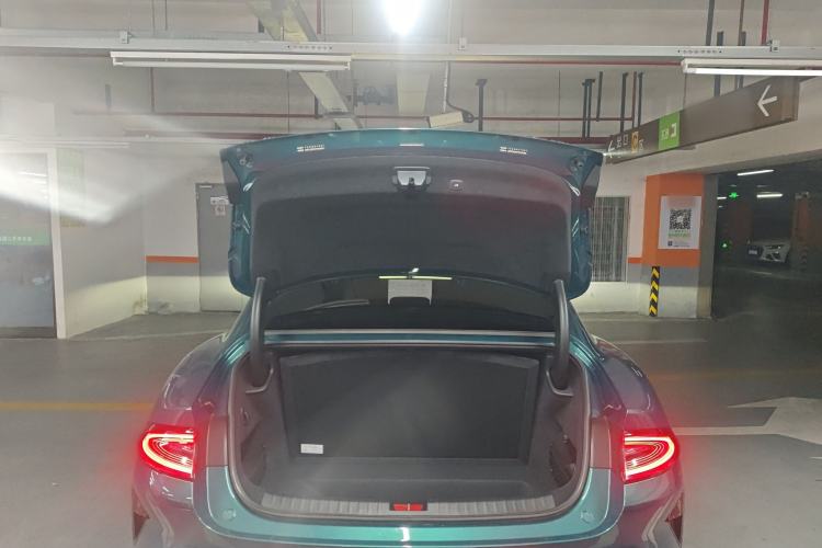 Used Xiaomi Auto SU7 Ultra 2025 Ultra Model Trunk
