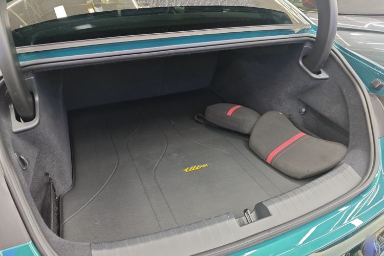Used Xiaomi Auto SU7 Ultra 2025 Ultra Model Trunk