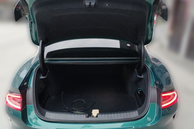 Used Xiaomi Auto SU7 Ultra 2025 Ultra Model Trunk
