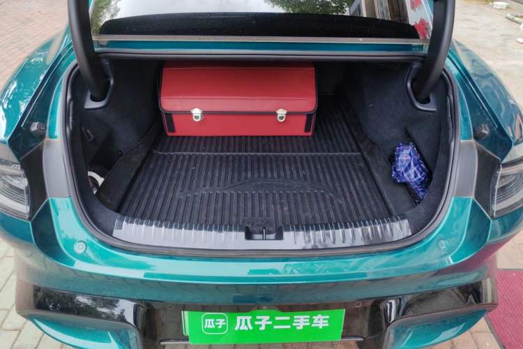 Used Xiaomi Auto SU7 Ultra 2025 Ultra Model Trunk