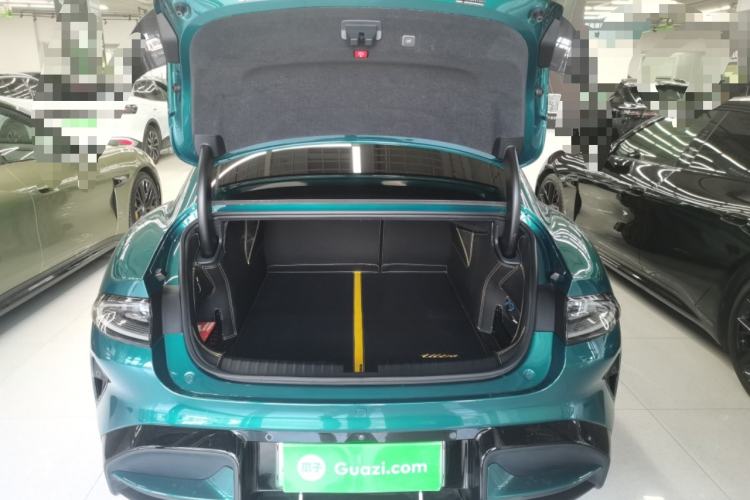 Used Xiaomi Auto SU7 Ultra 2025 Ultra Model Trunk