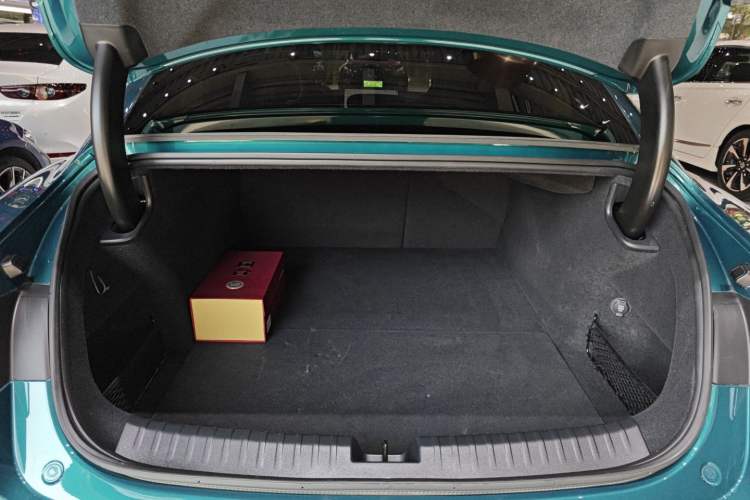 Used Xiaomi Auto SU7 Ultra 2025 Ultra Model Trunk