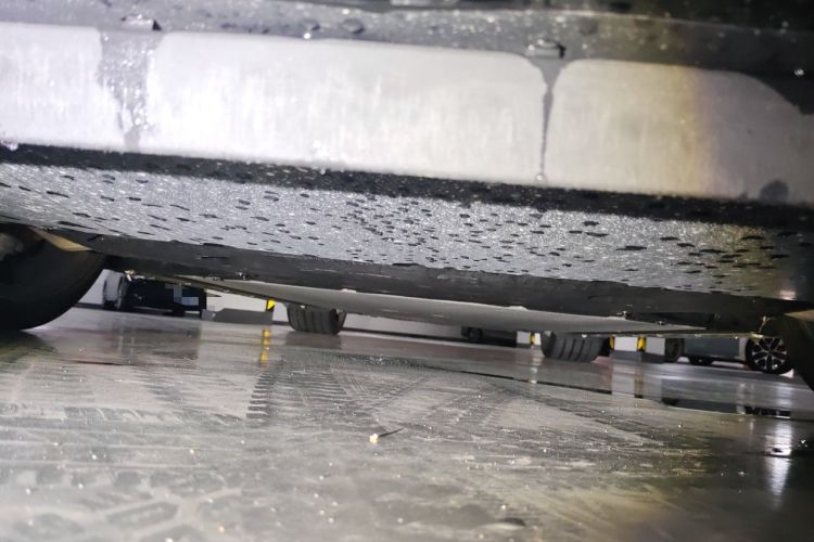 Used Xiaomi Auto SU7 Ultra 2025 Ultra Model Chassis Front