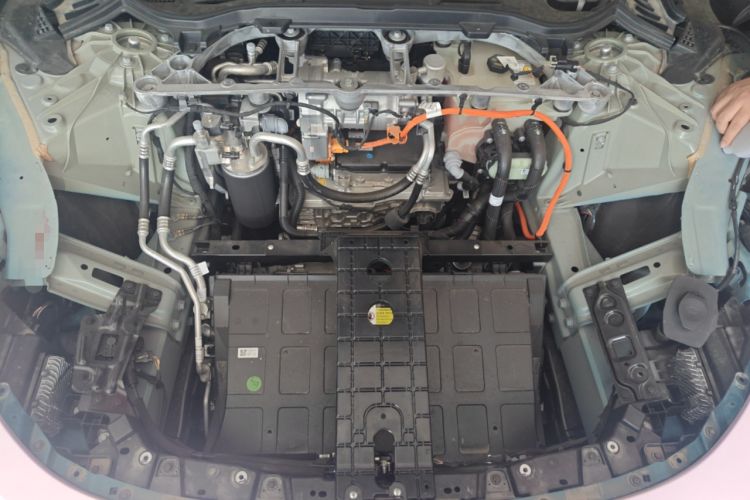 Used Xiaomi Auto SU7 Ultra 2025 Ultra Model Engine Bay