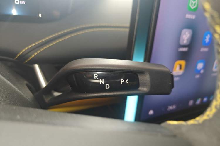 Used Xiaomi Auto SU7 Ultra 2025 Ultra Model Gear Lever