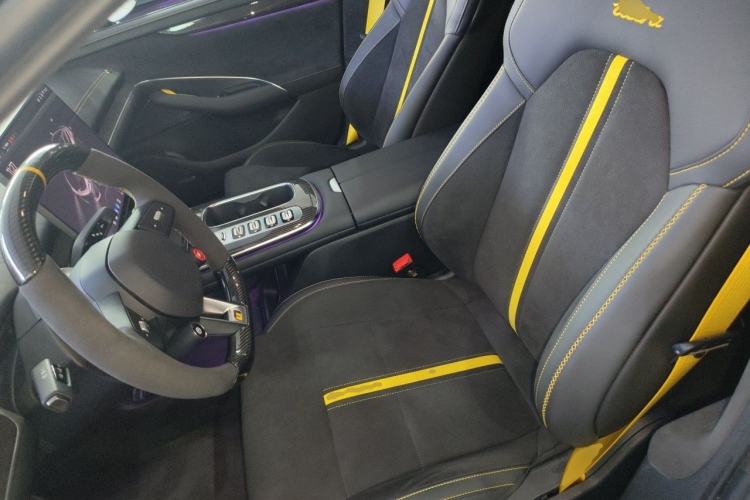Used Xiaomi Auto SU7 Ultra 2025 Model Nürburgring Limited Edition Left Front Seat
