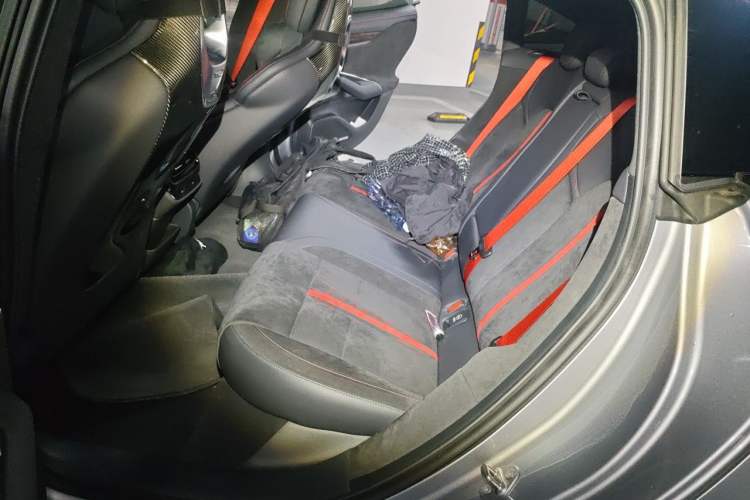 Used Xiaomi Auto SU7 Ultra 2025 Ultra Model Left Rear Seat