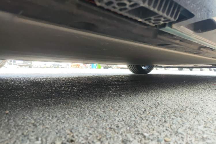 Used Xiaomi Auto SU7 Ultra 2025 Ultra Model Chassis Rear Right