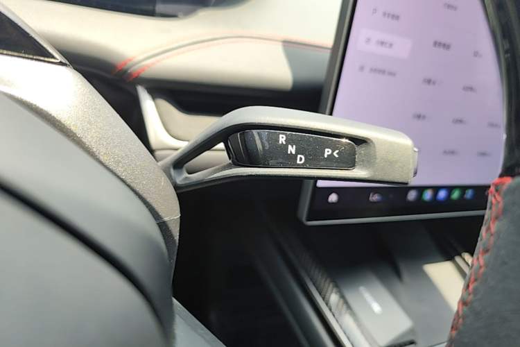 Used Xiaomi Auto SU7 Ultra 2025 Ultra Model Gear Lever