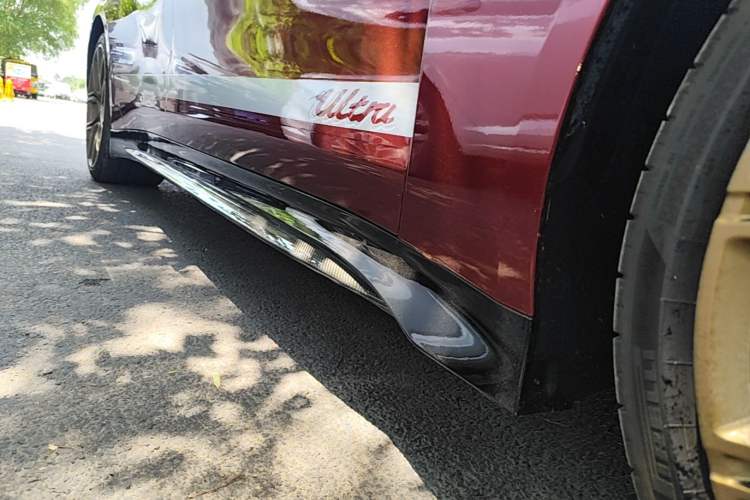 Used Xiaomi Auto SU7 Ultra 2025 Ultra Model Right Side Sill