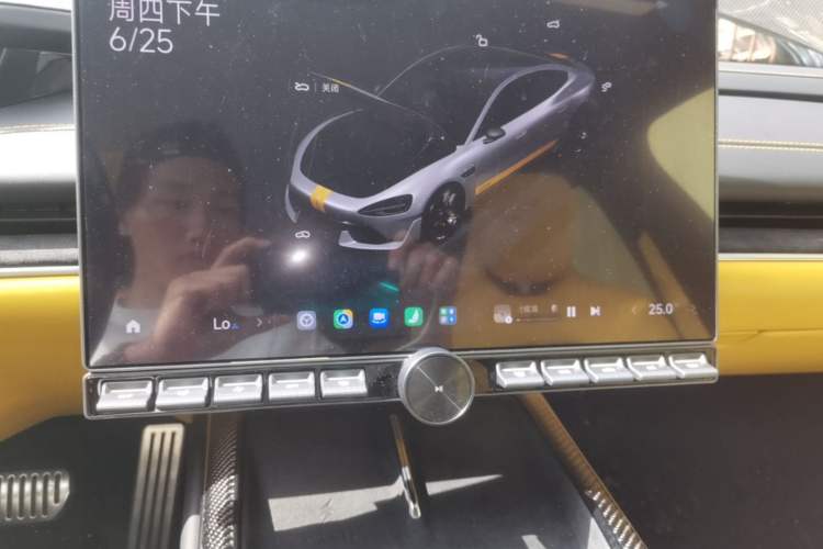Used Xiaomi Auto SU7 Ultra 2025 Ultra Model Audio And AC Panel