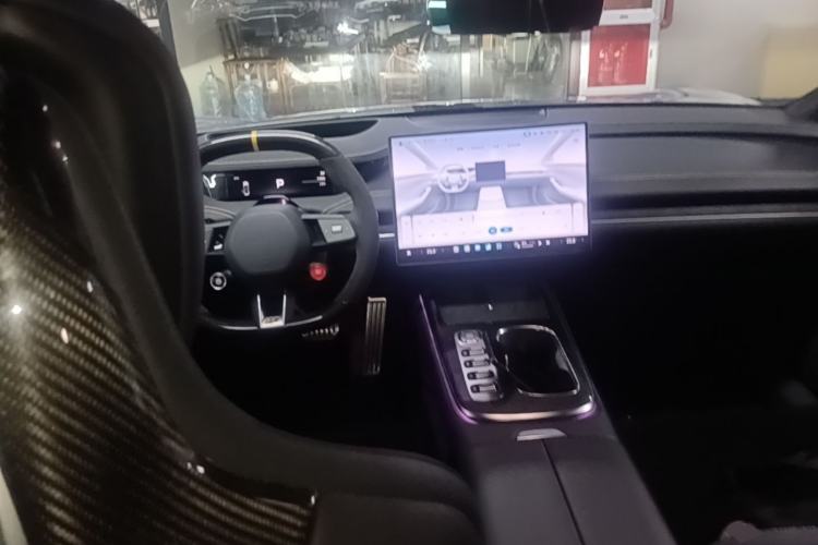 Used Xiaomi Auto SU7 Ultra 2025 Ultra Model Center Console