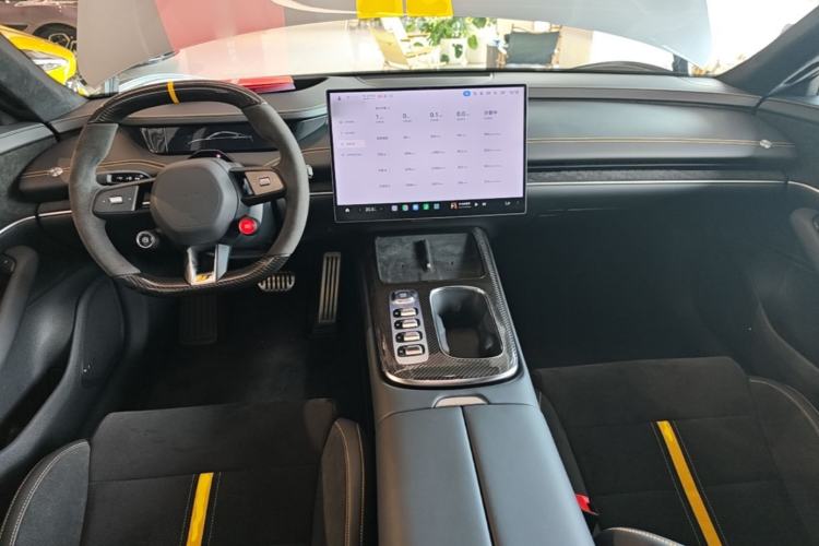 Used Xiaomi Auto SU7 Ultra 2025 Ultra Model Center Console
