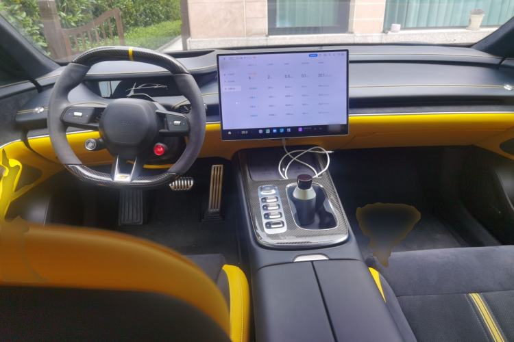 Used Xiaomi Auto SU7 Ultra 2025 Ultra Model Center Console