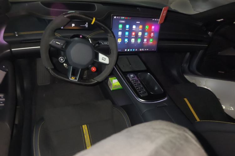 Used Xiaomi Auto SU7 Ultra 2025 Ultra Model Center Console