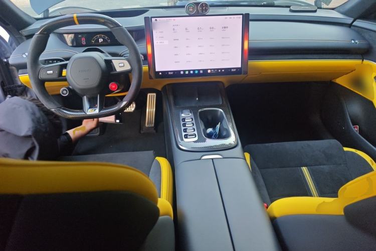 Used Xiaomi Auto SU7 Ultra 2025 Ultra Model Center Console