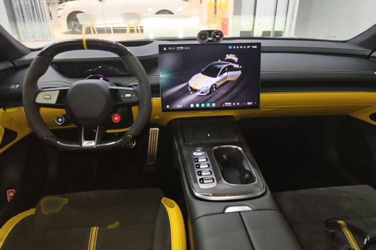 Used Xiaomi Auto SU7 Ultra 2025 Ultra Model Center Console