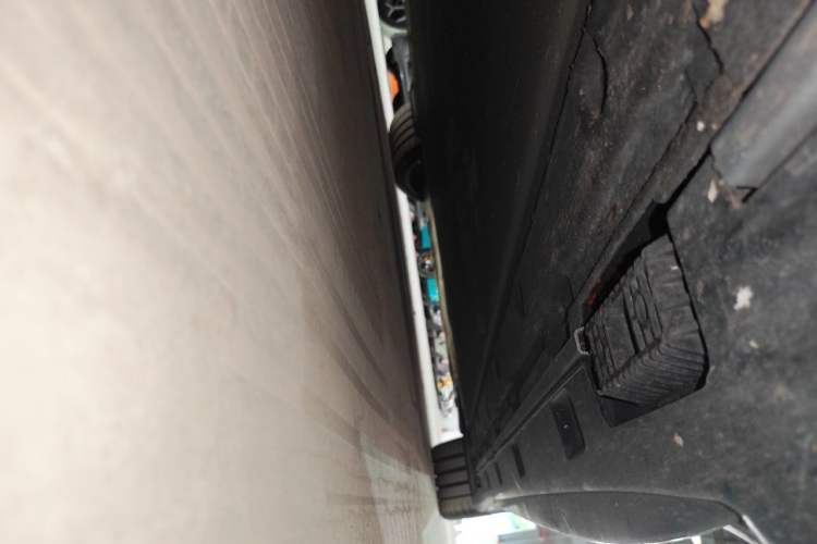 Used Xiaomi Auto SU7 Ultra 2025 Ultra Model Chassis Front Left