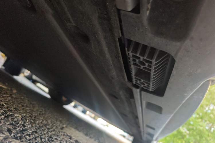 Used Xiaomi Auto SU7 Ultra 2025 Ultra Model Chassis Front Left