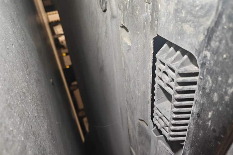 Used Xiaomi Auto SU7 Ultra 2025 Ultra Model Chassis Front Left