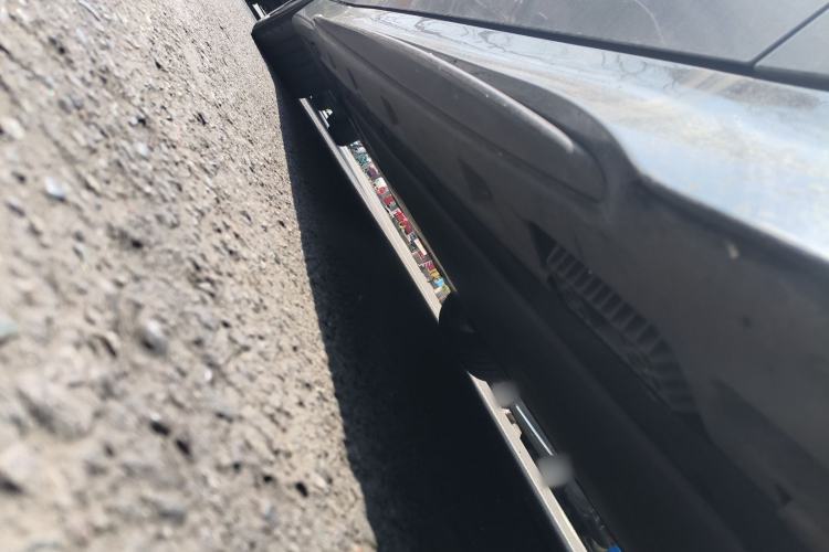Used Xiaomi Auto SU7 Ultra 2025 Ultra Model Chassis Front Right