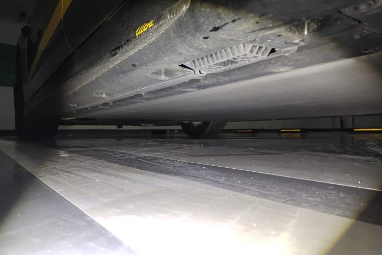Used Xiaomi Auto SU7 Ultra 2025 Ultra Model Chassis Rear Left