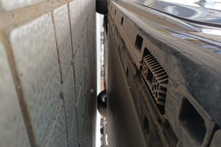 Used Xiaomi Auto SU7 Ultra 2025 Ultra Model Chassis Rear Left
