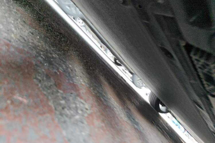 Used Xiaomi Auto SU7 Ultra 2025 Ultra Model Chassis Rear Right
