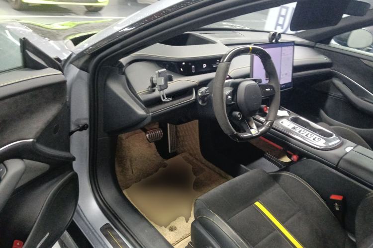 Used Xiaomi Auto SU7 Ultra 2025 Ultra Model Driver Seat