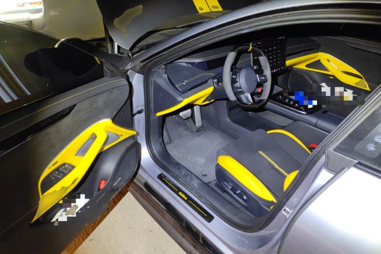 Used Xiaomi Auto SU7 Ultra 2025 Ultra Model Driver Seat
