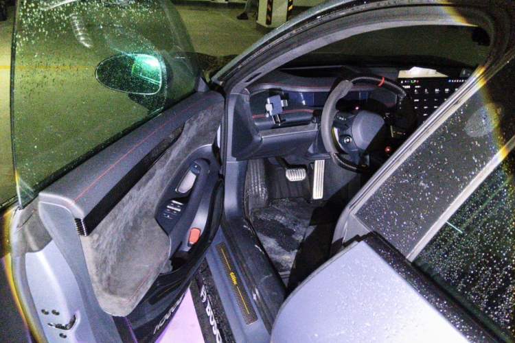 Used Xiaomi Auto SU7 Ultra 2025 Ultra Model Driver Seat