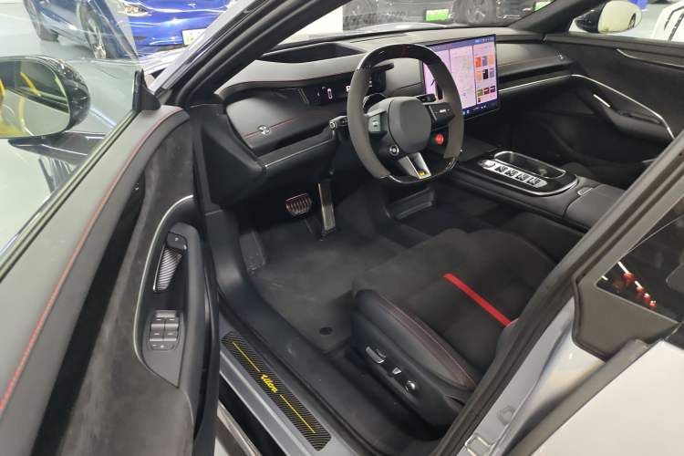Used Xiaomi Auto SU7 Ultra 2025 Ultra Model Driver Seat