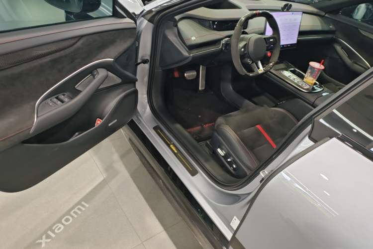 Used Xiaomi Auto SU7 Ultra 2025 Ultra Model Driver Seat