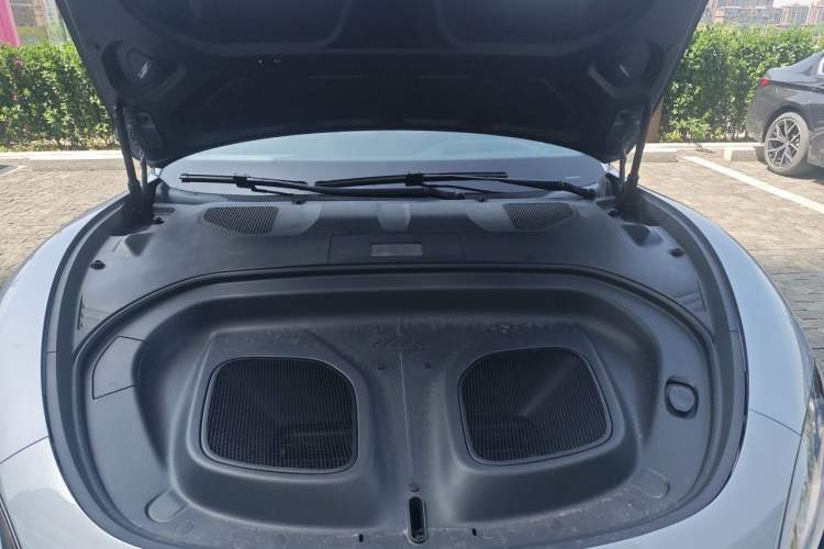 Used Xiaomi Auto SU7 Ultra 2025 Ultra Model Engine Bay