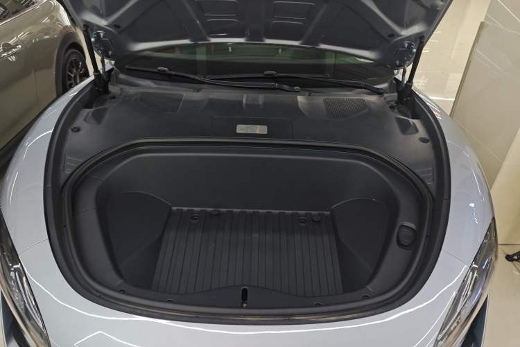 Used Xiaomi Auto SU7 Ultra 2025 Ultra Model Engine Bay