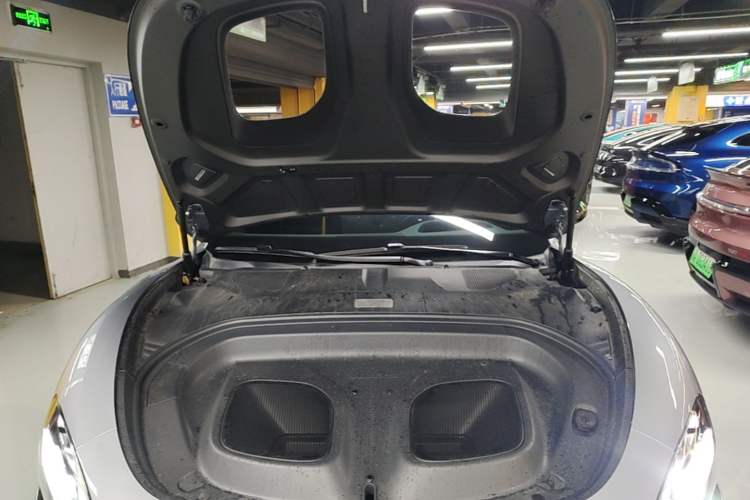 Used Xiaomi Auto SU7 Ultra 2025 Ultra Model Engine Bay