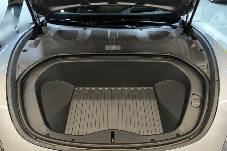 Used Xiaomi Auto SU7 Ultra 2025 Ultra Model Engine Bay